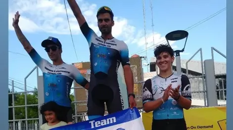 Gremios lo hizo de vuelta: ganó la segunda etapa en Alvear y sigue mandando en la General
