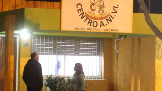 Nena embarazada que acusó a su padrastro de abuso declara este miércoles en Cámara Gesell