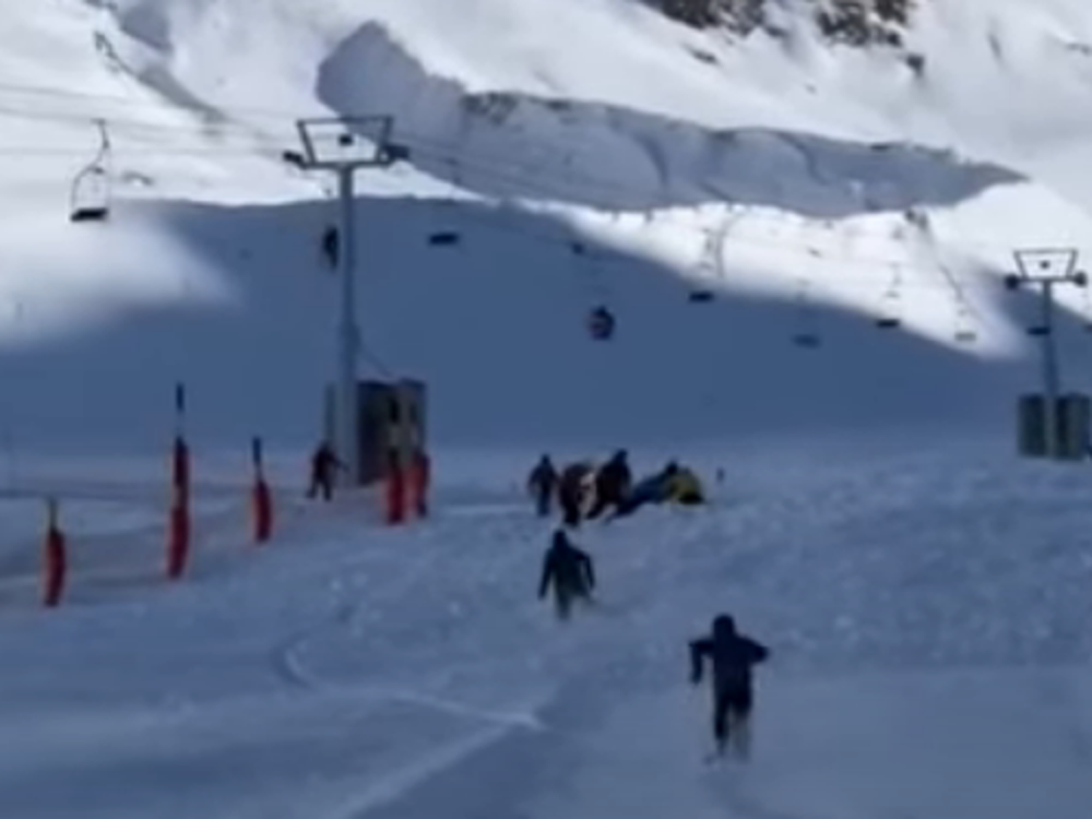 Avalancha en Las Leñas: cinco esquiadores quedaron atrapados