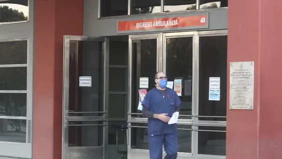 Desconocidos llegaron a una empresa y le dieron un tiro al sereno