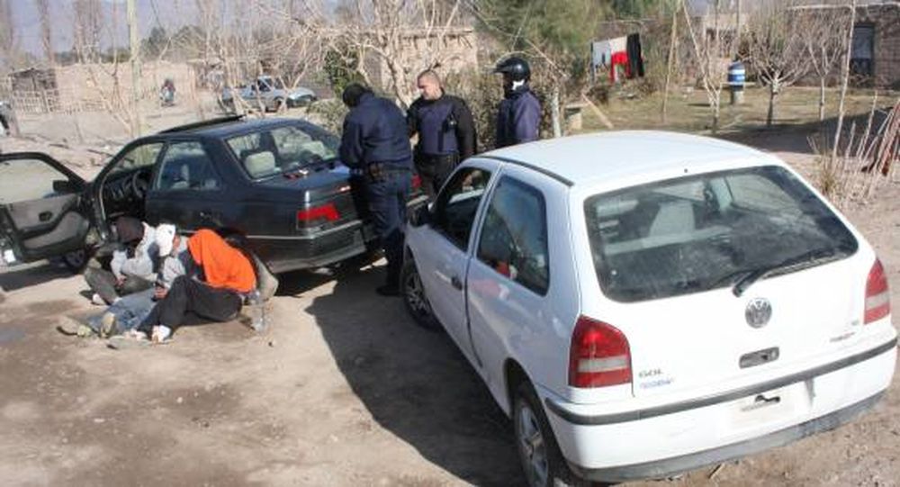 ¿Robó el auto a su vecino funcionario para desguace?