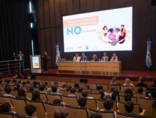 Este lunes 4 de mayo arrancaron las jornadas de concientización contra el bullying, organizadas por la Asociación Civil Autismo San Juan. Este lunes 4 de mayo arrancaron las jornadas de concientización contra el bullying, organizadas por la Asociación Civil Autismo San Juan.