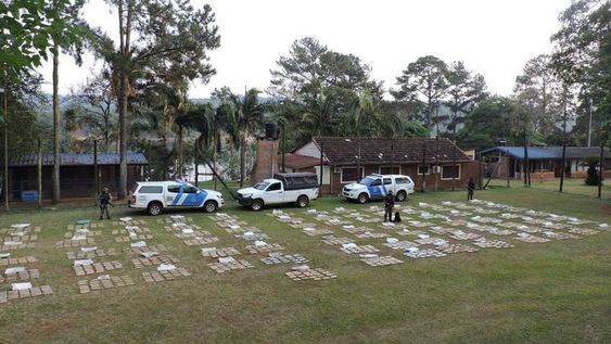 Hallan más de 2 toneladas de marihuana en Misiones