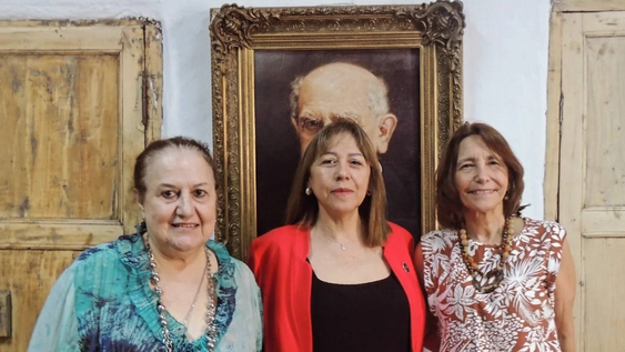 La subsecretaria de Patrimonio Cultural de la Nación, Liliana Barela y la directora Nacional de Museos y Gestión Patrimonial, María Paula Zingoni, junto a la directora de la Casa Natal de Sarmiento, Lucía González.&nbsp; 