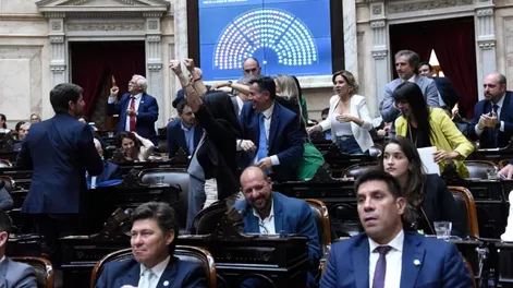 La Cámara de Diputados aprobó el DNU de Milei y el Gobierno logró blindar el acuerdo con el FMI
