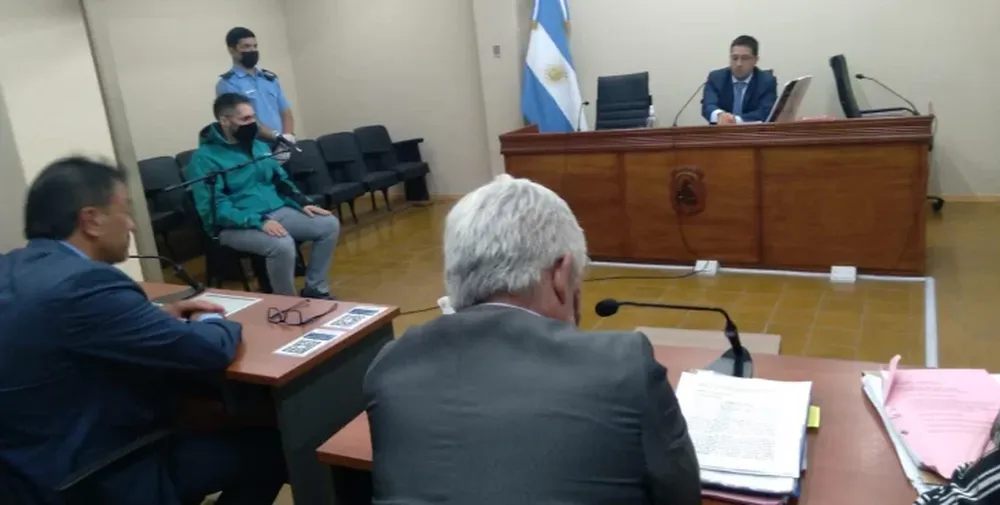 El Federal acusado de poseer pornografía infantil reconoció su culpa pero no irá preso