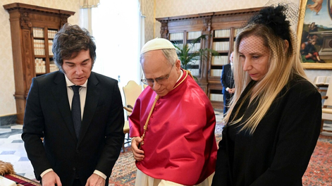 Karina Milei encabezará la reunión en Casa Rosada para avanzar con los preparativos de la visita del papa León XIV.