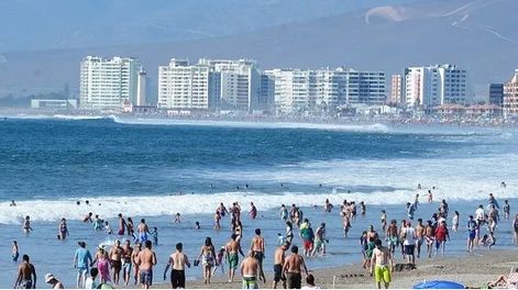 CIUDADES HERMANADAS de Chile y España hermanadas con San Juan. A la izquiera, en Chile, la ciudad de La Serena, lugar tradicional para las vacaciones en verano para los sanjuaninos.