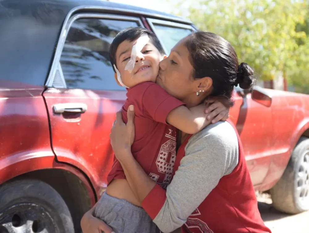 Un niño fue atacado por un perro, pero su familia duda en denunciar el caso