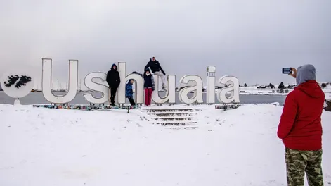 Ushuaia aislada por la nieve