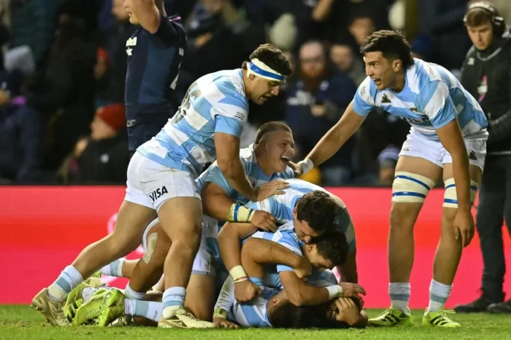 Espectacular. Los Pumas perdían feo en el primer tiempo, pero en el complemento se despertaron y vencieron a Escocia.