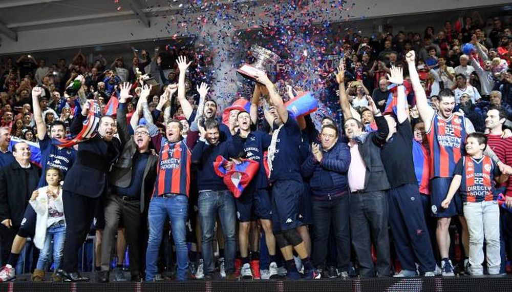 San Lorenzo, otra vez campeón con un triunfo aplastante