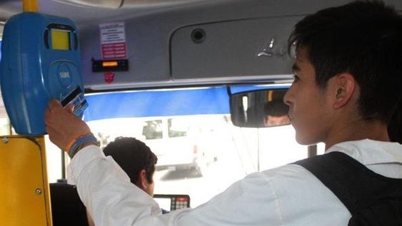 Alumnos presentaron una queja formal a las autoridades por el aumento del boleto escolar