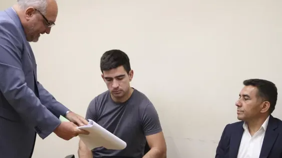 Un comisario y un oficial, en la mira por un informe falso sobre la pericia a un teléfono