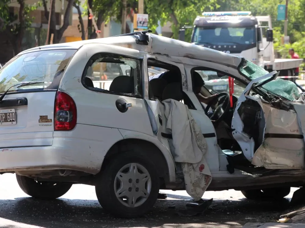 Identificaron a la mujer fallecida en el choque entre un auto y un colectivo