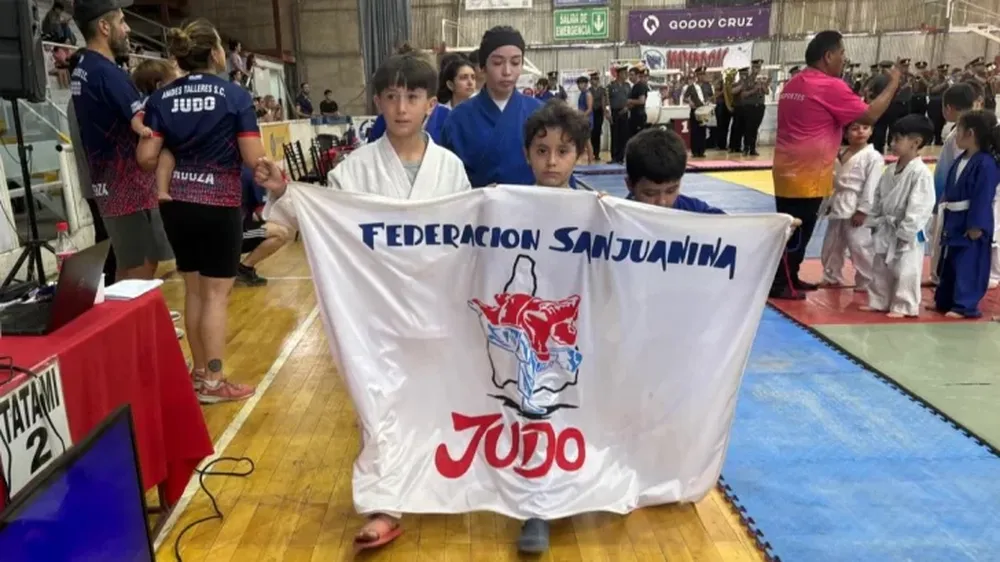 Presencia. Los judocas sanjuaninos demostraron su calidad en Mendoza.