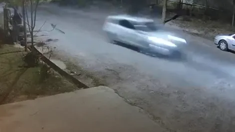 Filtran video de la tragedia del B° Profesional: alta velocidad, rayadas, un estallido y gritos
