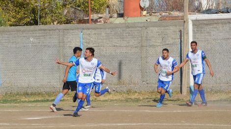 Siete partidos le dieron continuidad a la segunda fecha del fútbol local: los resultados