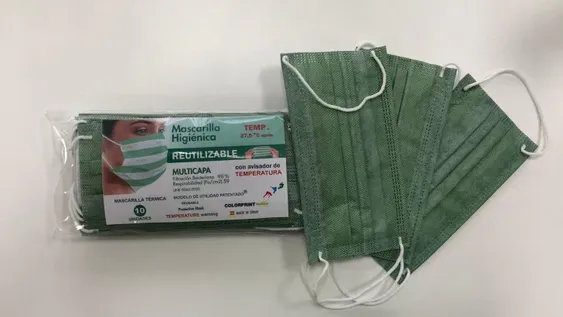 Crearon un barbijo que cambia de color cuando detecta fiebre