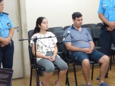 Las dos personas detenidas e investigadas. Las dos personas detenidas e investigadas.