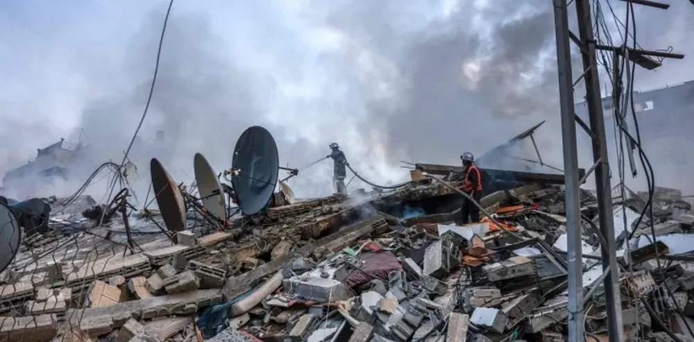 Israel responde a los ataques de Hezbollah y bombardea Líbano