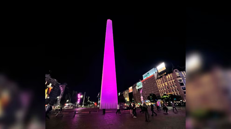 El Día de la Epilepsia se visibiliza con edificios iluminados de violeta en todo el país. &nbsp;