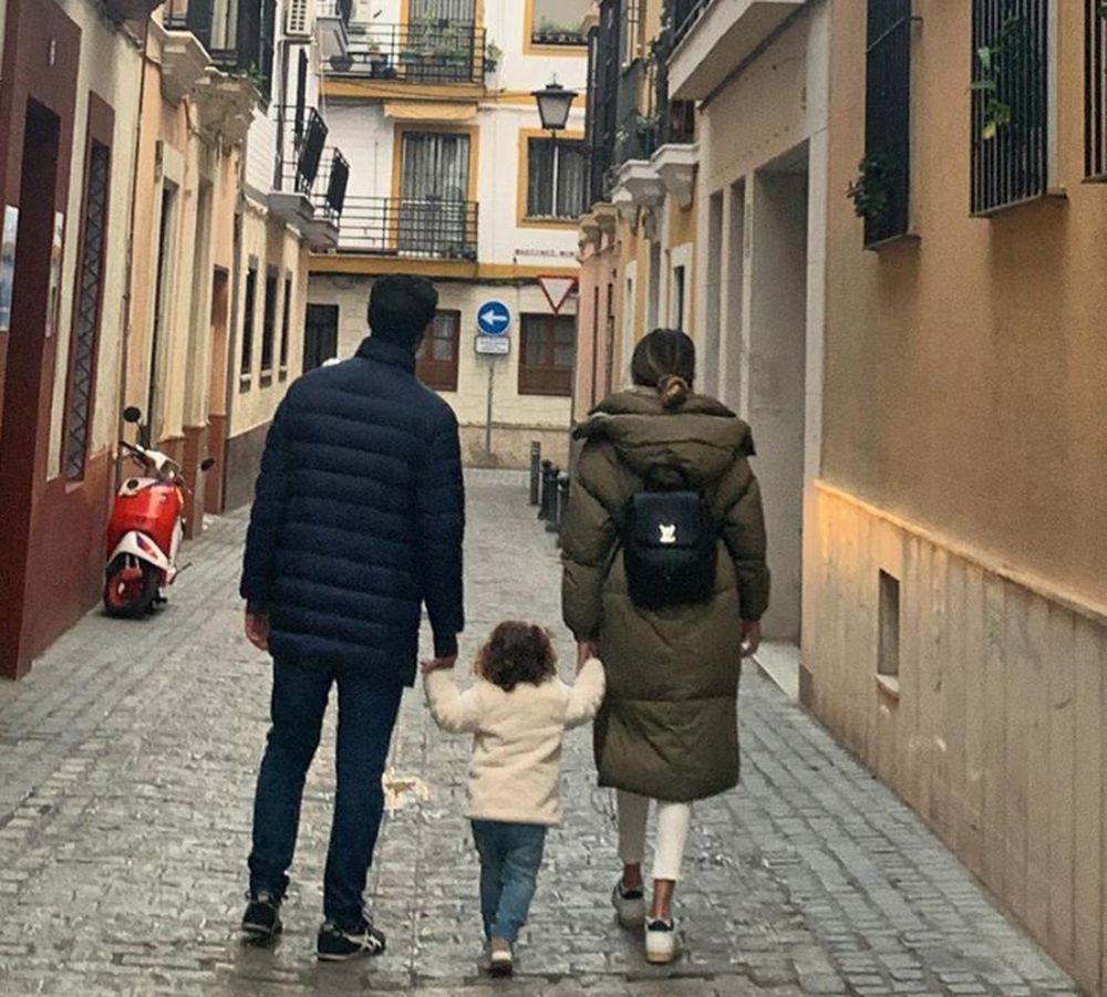 Juan Manuel Urtubey e Isabel Macedo se mudaron a España