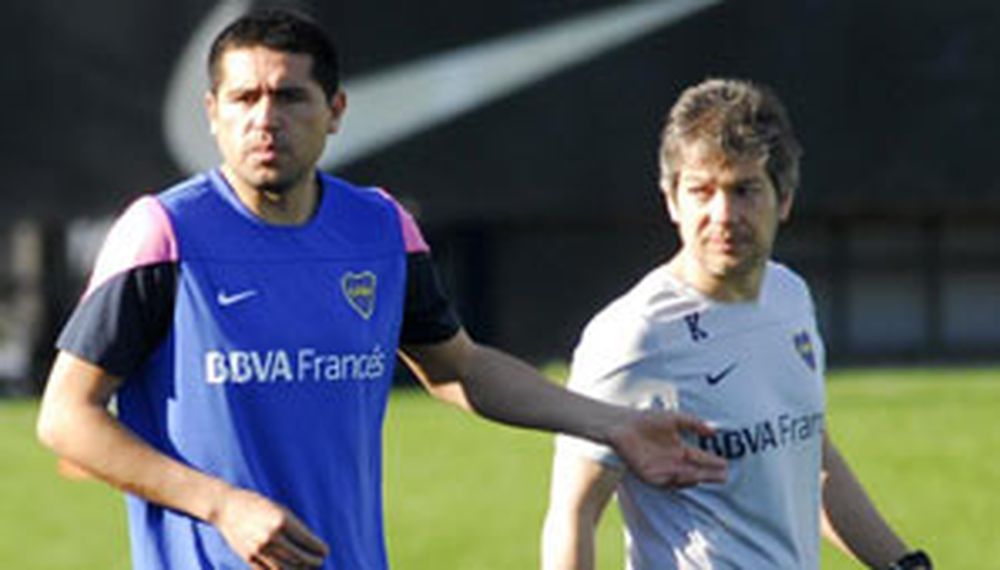Riquelme no jugará el domingo