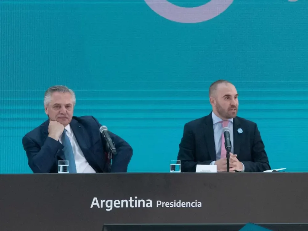 Reunión entre Fernández y Guzmán con la mira en la crisis económica y en la víspera de anuncios para la minería