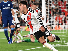 Lautaro Rivero convirtió de cabeza el único gol del encuentro a los 33 minutos del primer tiempo.