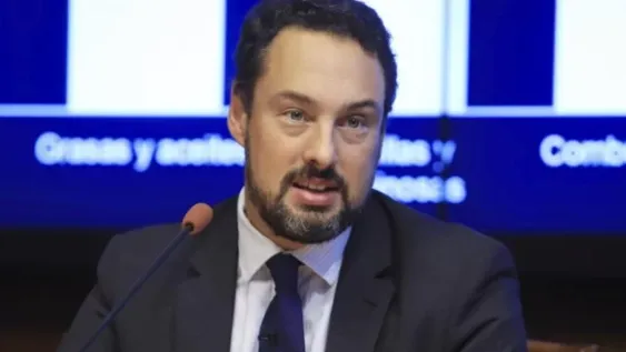 La recaudación aumentó 52,1% en junio y quedó nuevamente detrás de la inflación