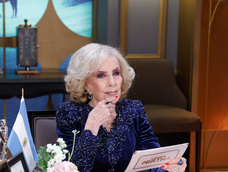 Mirtha Legrand regresó a su programa. Mirtha Legrand regresó a su programa.