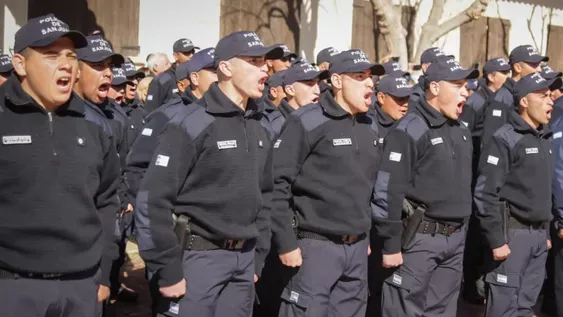 Más materias, pruebas médicas y control en el test físico para el ingreso a la Policía
