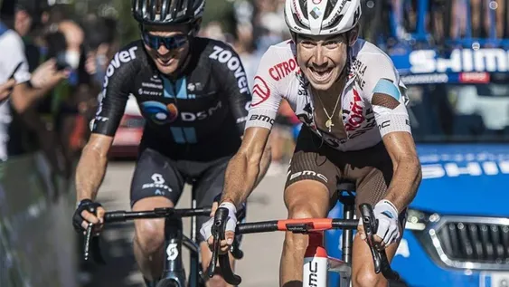 Champoussin ganó ayer en el penúltimo esfuerzo