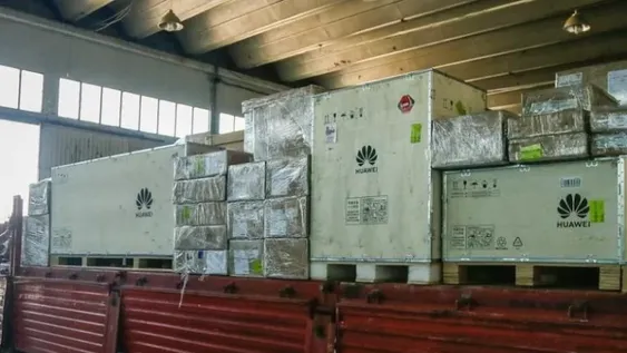 Llegó equipamiento clave para poner en marcha la red provincial de fibra óptica