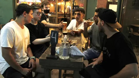 Gastronómicos: dicen que cayó 50% la venta desde que cierran más temprano