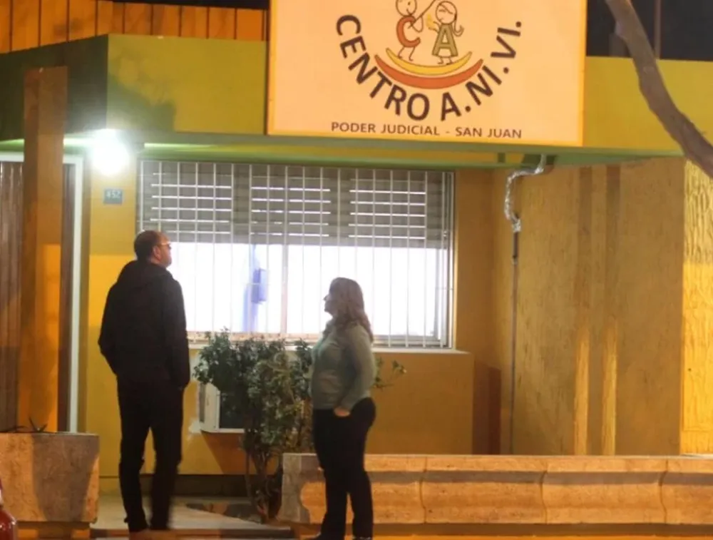 Nena embarazada que acusó a su padrastro de abuso declara este miércoles en Cámara Gesell