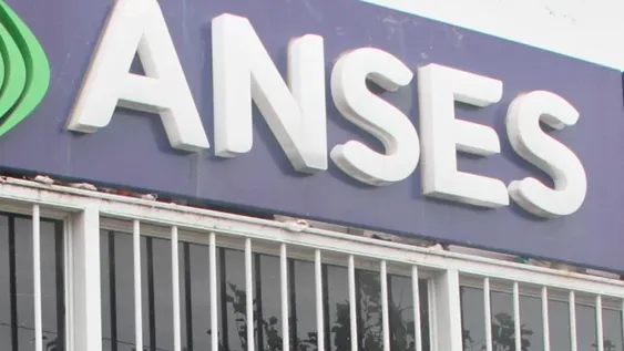 Cómo continúa el calendario de pago del IFE, el bono de 10.000 pesos de ANSES