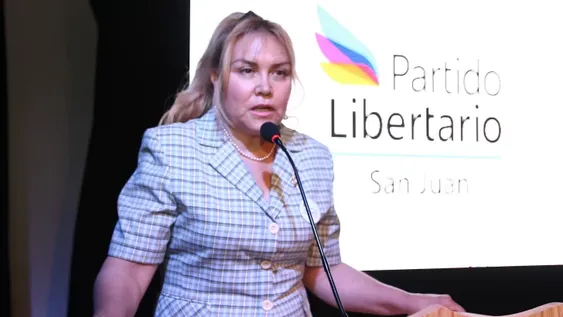 Se lanzó una candidata a Gobernadora libertaria y cuestionó hasta al propio Milei