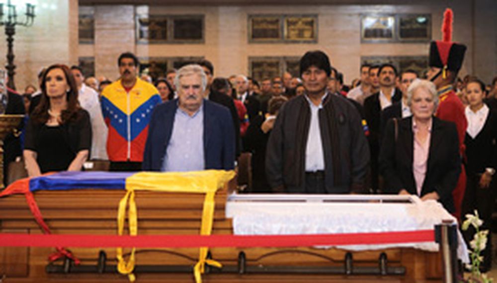 Para Evo Morales, Chávez “fue envenenado por el imperio”