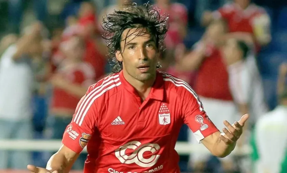 Le iniciaron dos causas penales al Tecla Farías por agredir a una mujer