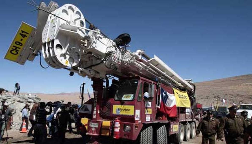 Al centro de la tierra: 268 metros más cerca de los mineros