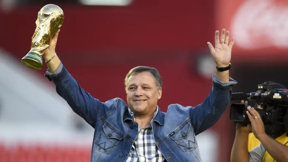 Bertoni le respondió a Rodrigo De Paul: “Para mí, la mejor Selección es la del 78”