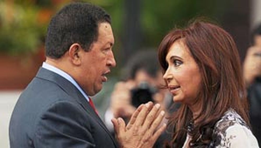 CFK suspendió su agenda y viaja esta noche a Venezuela