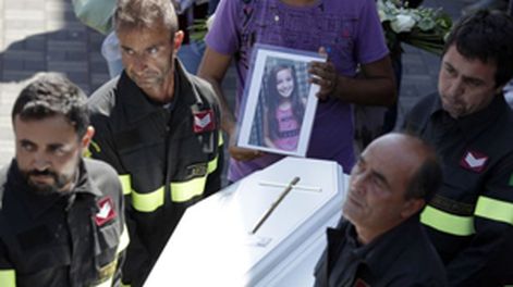 Emotiva carta de un bombero a la niña que no pudo salvar del sismo