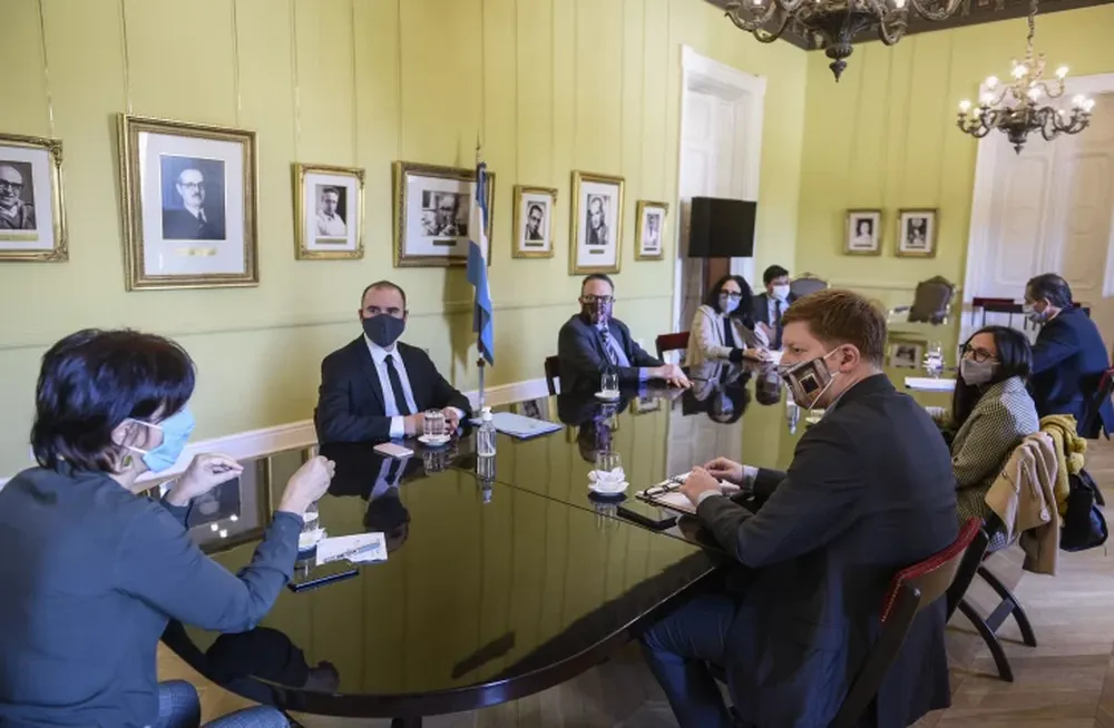 El Gobierno aprobó el ATP 6