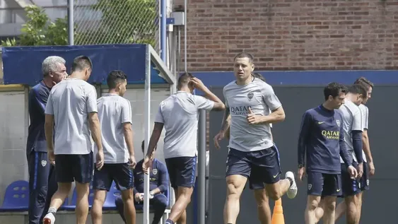 Boca confirmó el equipo para la superfinal y River aún no define entre tres