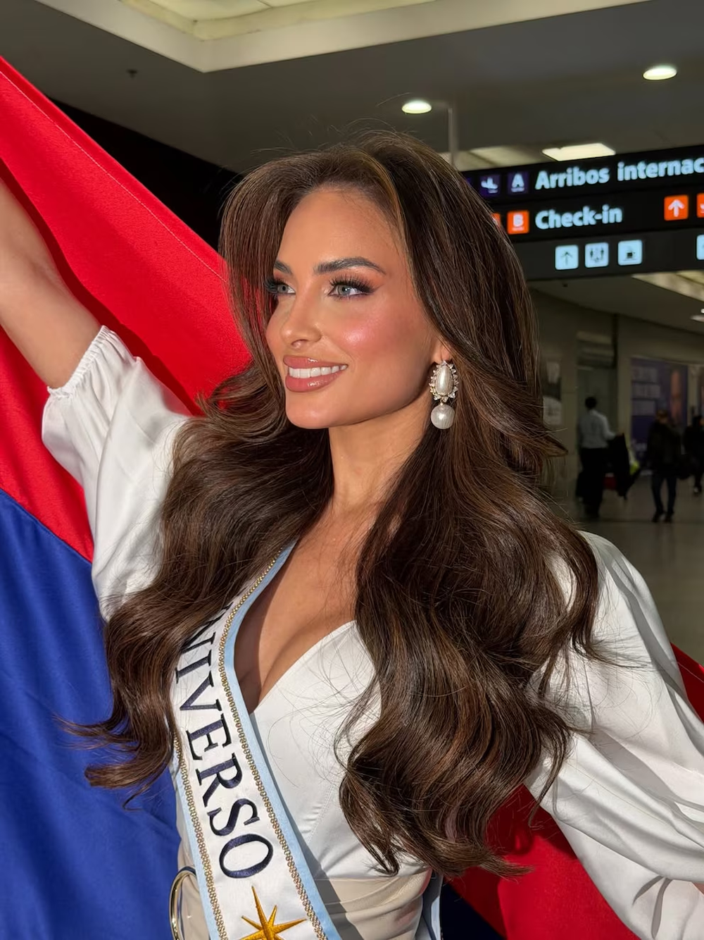 Tamara Rogouski, elegida Miss Universo Argentina 2026.