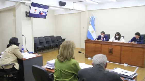 Piden la pena máxima para el joven acusado de quemar a su madre y causarle la muerte