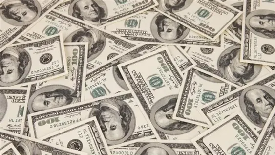 El dólar cedió 3 centavos y quedó en $17,80